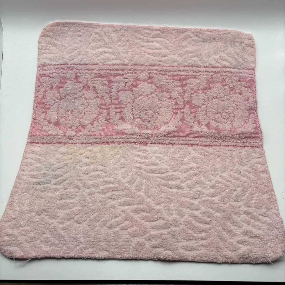 Vintage Cannon Wash Cloths Lot of 3- Royal Family, Monticello, Pink Yellow Blue